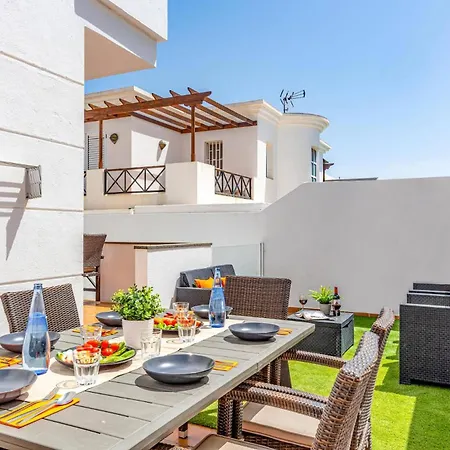 Lotus By Puerto del Carmen (Lanzarote)