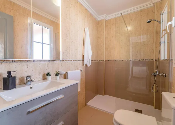 Lotus By * Puerto del Carmen (Lanzarote)